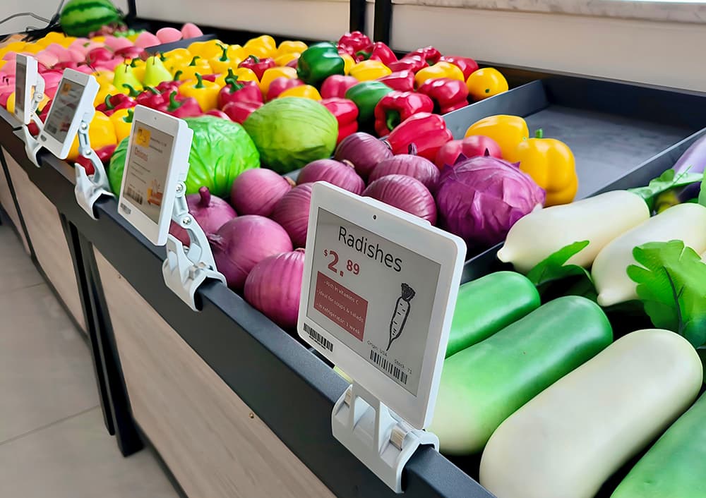 حلول العرض الرقمي.jpg