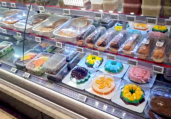 مطعم إيراني ذكي مع علامات أسعار إلكترونية